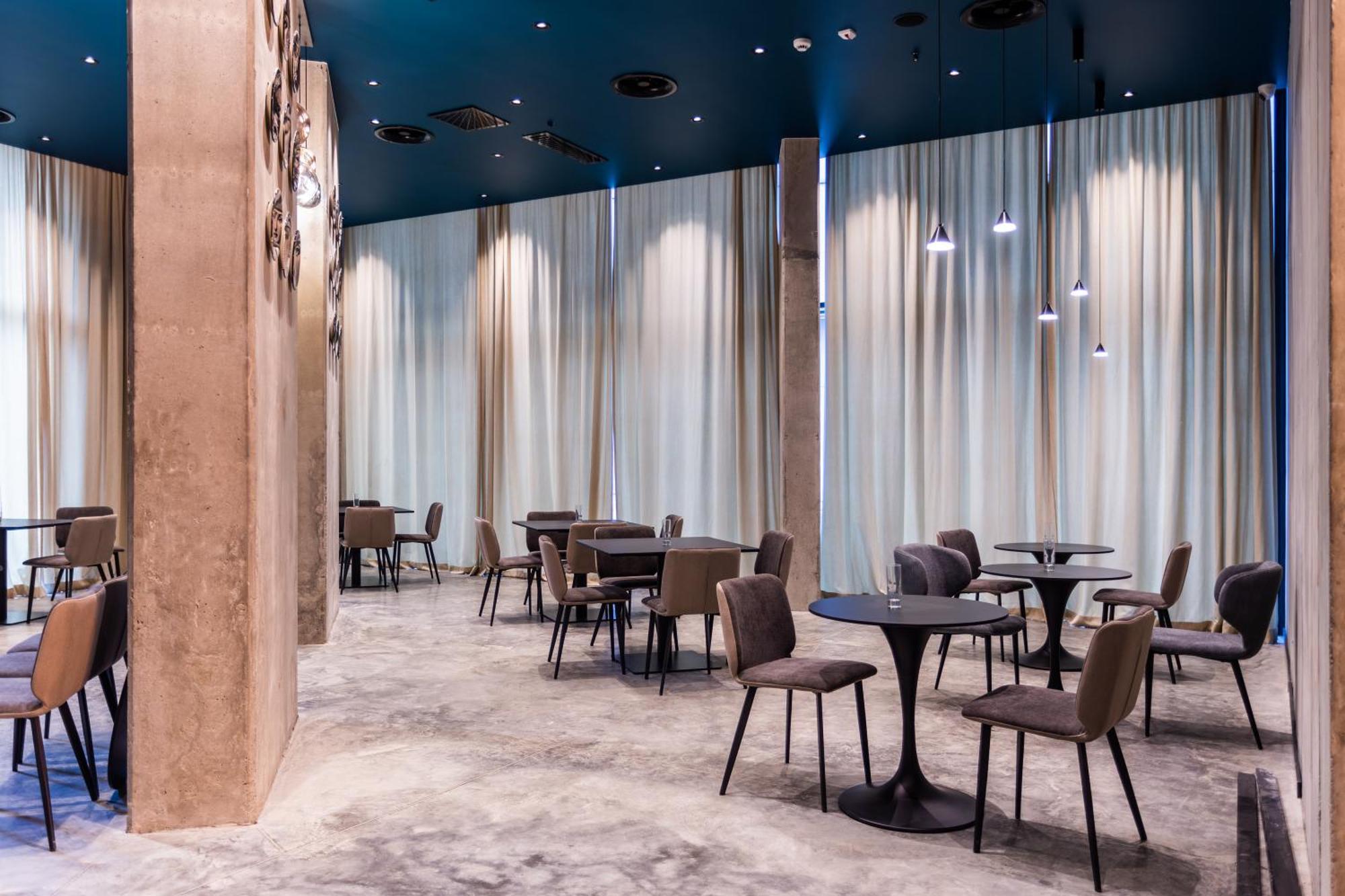 Nova Luxe Hotel & Residences บาทูมิ ภายนอก รูปภาพ
