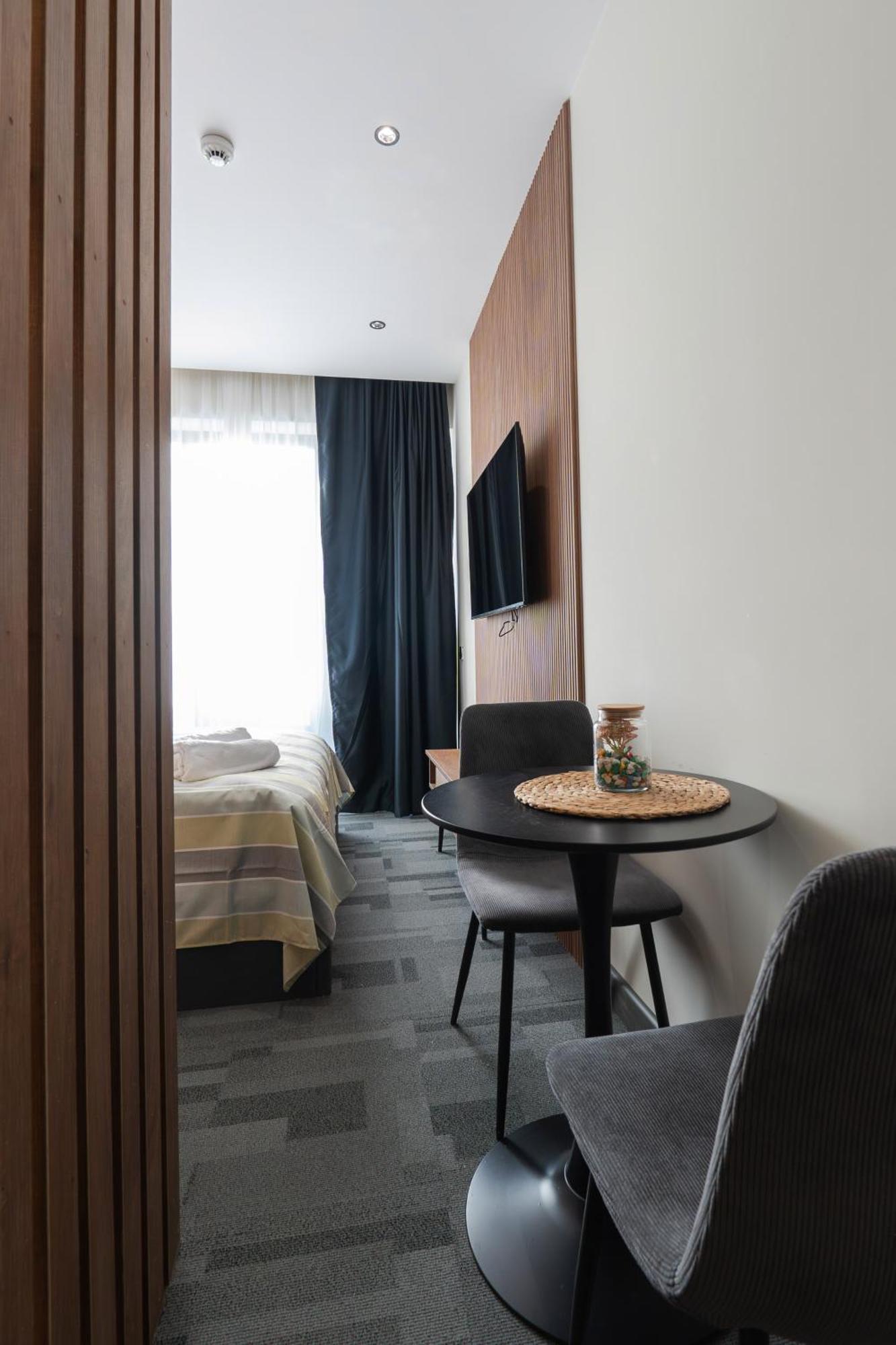 Nova Luxe Hotel & Residences บาทูมิ ภายนอก รูปภาพ